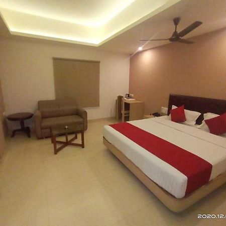 Palette Hotel Nisarga By Sunday Bhopal Exterior foto