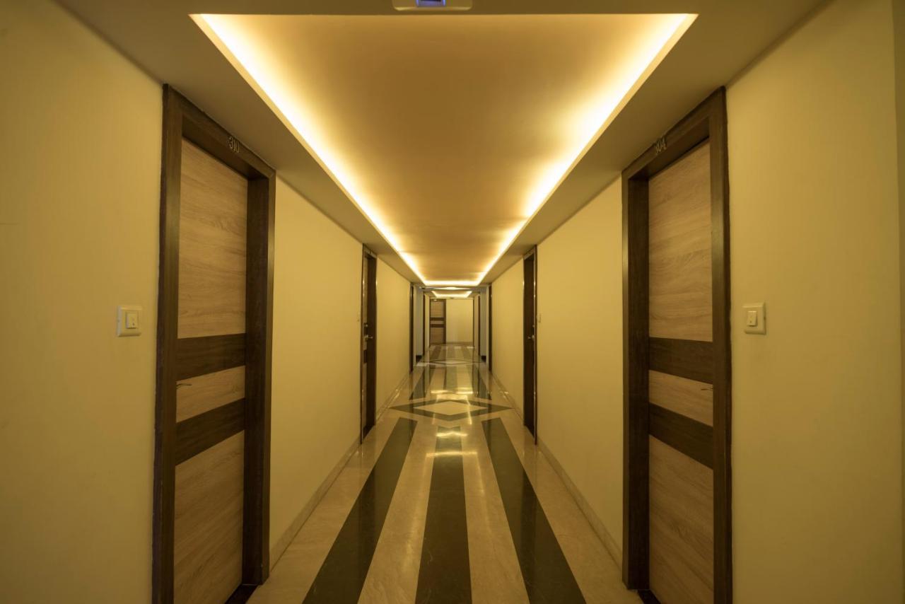 Palette Hotel Nisarga By Sunday Bhopal Exterior foto